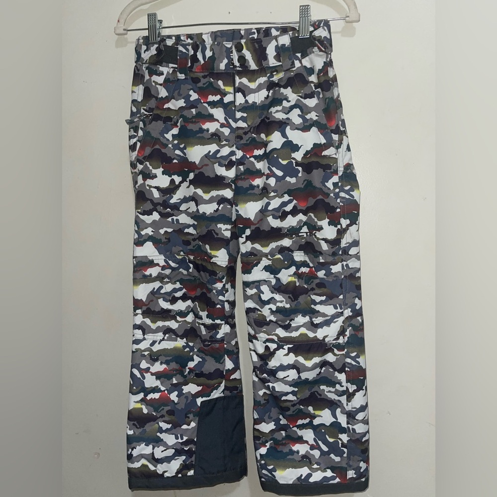 NWOT Kids Arctic Insulated Winter Pants